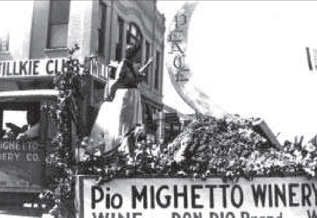 MIGHETTO WINERY FLOAT, GRAPE DAY PARADE 1940