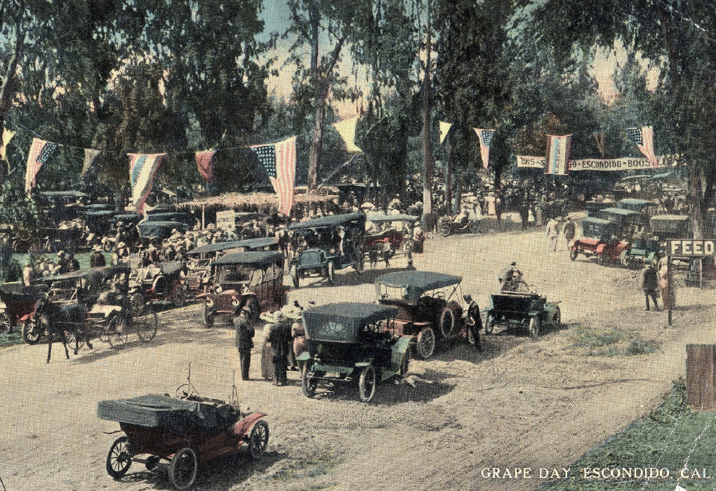 GRAPE DAY FESTIVAL IN GRAPE DAY PARK, CIRCA 1913